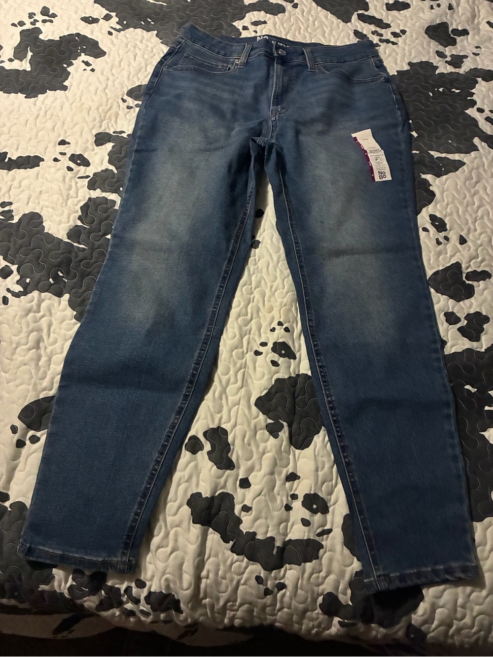 NOBO Women's Skinny Jeans in Dark Blue Wash